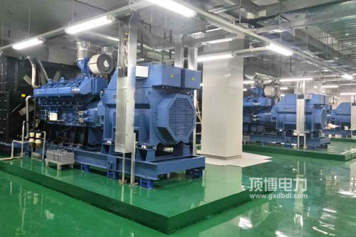 柴油發(fā)電機(jī)400KW多少錢(qián)一臺(tái)？可選重慶康明斯\玉柴\濰柴